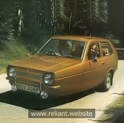 Why do we call the Reliant Robin a Plastic Pig?